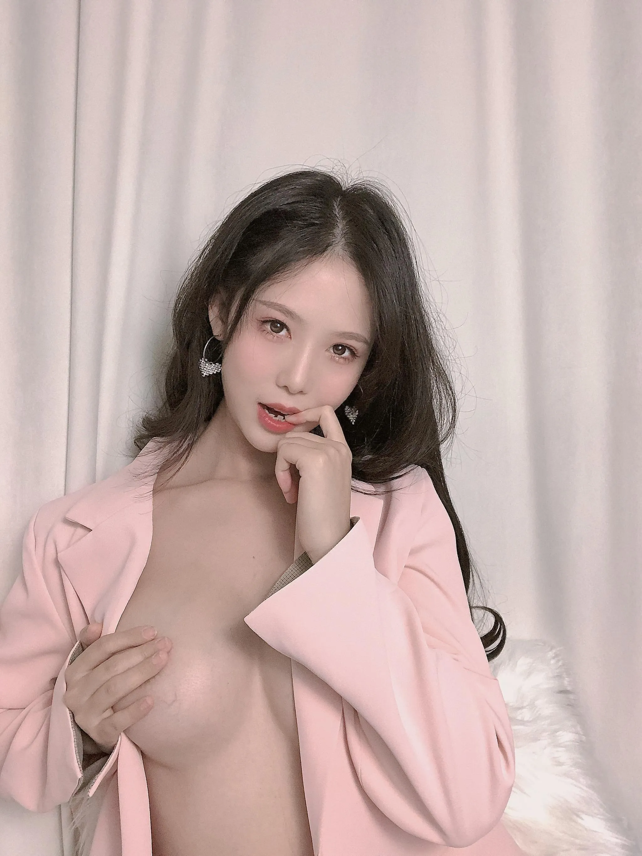 抖娘-利世 – NO.55 粉色西装 [26P]插图5